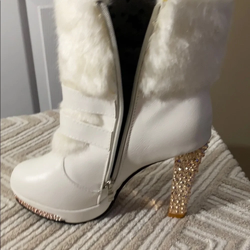 FASHION BOOT - Picture 3 of 9